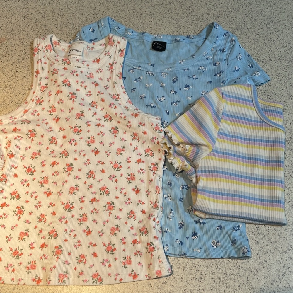 Three tops for girl